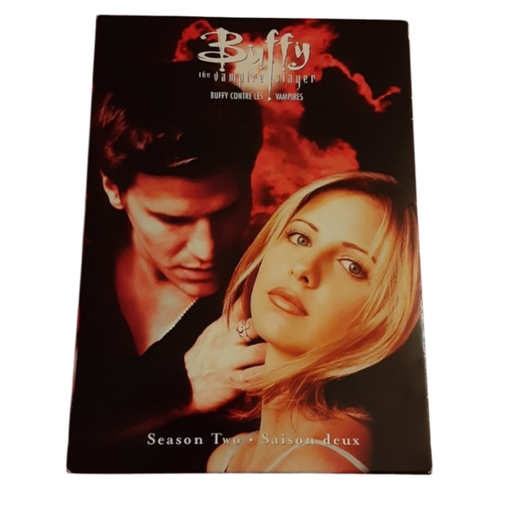 Buffy the Vampire Slayer season 2 box set - Picture 1 of 11